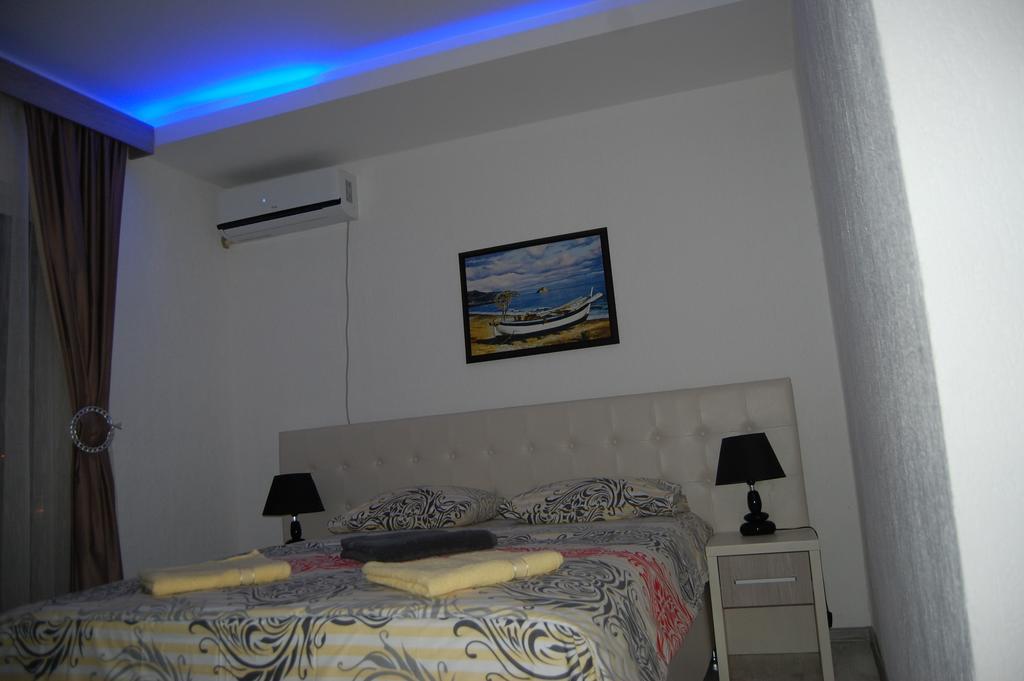 Apartments Ardoni Улцин Екстериор снимка